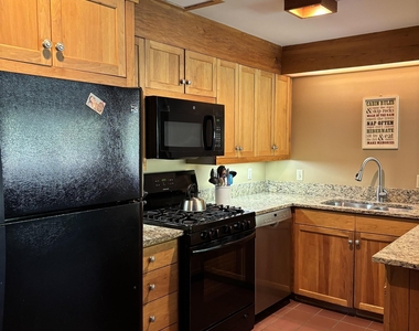 234 Mountain Glen - Photo Thumbnail 3