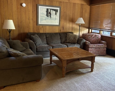 234 Mountain Glen - Photo Thumbnail 4