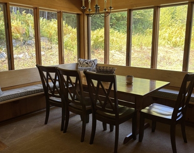 234 Mountain Glen - Photo Thumbnail 2