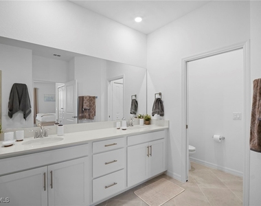 15158 Bluffton Lane - Photo Thumbnail 31