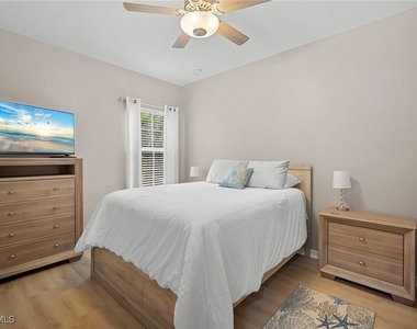 23520 Alamanda Drive - Photo Thumbnail 27