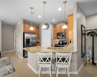 23520 Alamanda Drive - Photo Thumbnail 12