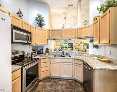 1350 Misty Pines Circle - Photo Thumbnail 5