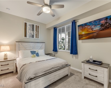 43020 Greenway Boulevard - Photo Thumbnail 9