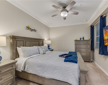 43020 Greenway Boulevard - Photo Thumbnail 8