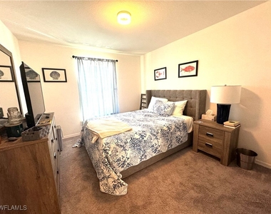 7790 Woodbrook Circle - Photo Thumbnail 8