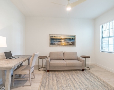 16352 Viansa Way - Photo Thumbnail 18