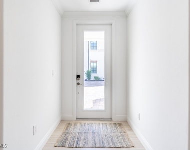 16352 Viansa Way - Photo Thumbnail 1