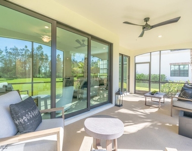 16352 Viansa Way - Photo Thumbnail 23