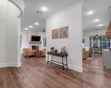 15937 Stagecoach Road - Photo Thumbnail 9