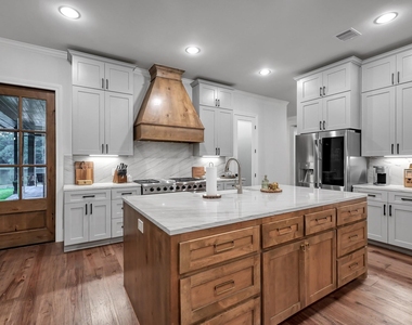15937 Stagecoach Road - Photo Thumbnail 12