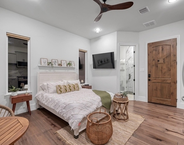 15937 Stagecoach Road - Photo Thumbnail 44