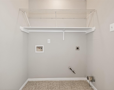 8617 Mapletwist Street - Photo Thumbnail 20