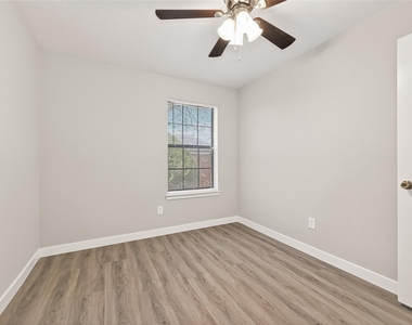 8617 Mapletwist Street - Photo Thumbnail 30