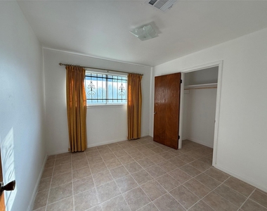 7325 Ley Road - Photo Thumbnail 22