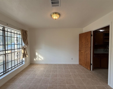 7325 Ley Road - Photo Thumbnail 3