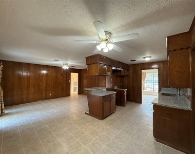 7325 Ley Road - Photo Thumbnail 12