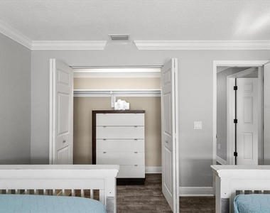 185 Brightwater Drive - Photo Thumbnail 9
