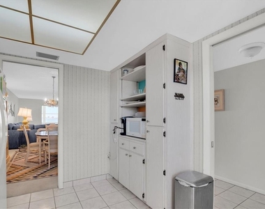5575 Gulf Boulevard - Photo Thumbnail 14