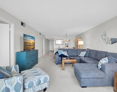5575 Gulf Boulevard - Photo Thumbnail 11