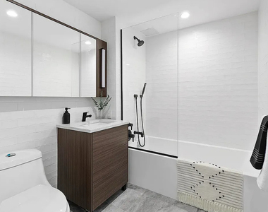 50 Clarkson Avenue - Photo Thumbnail 4