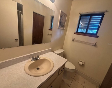 10211 Sw 93rd Court - Photo Thumbnail 11