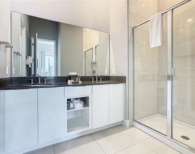 7740 Sandy Ridge Drive - Photo Thumbnail 39