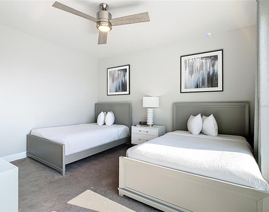 7740 Sandy Ridge Drive - Photo Thumbnail 26