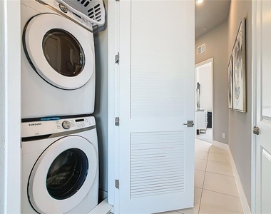7740 Sandy Ridge Drive - Photo Thumbnail 48