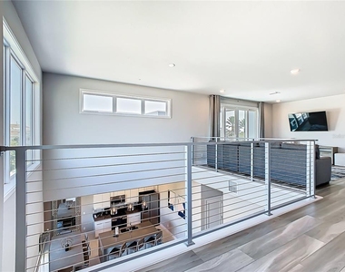 7740 Sandy Ridge Drive - Photo Thumbnail 17