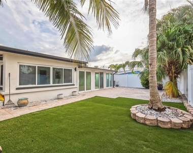 747 Pruitt Drive - Photo Thumbnail 14