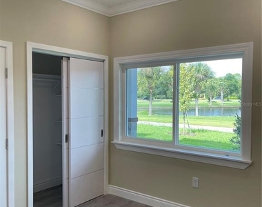 1810 Brentwood Court - Photo Thumbnail 31