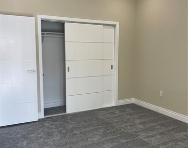 1810 Brentwood Court - Photo Thumbnail 26