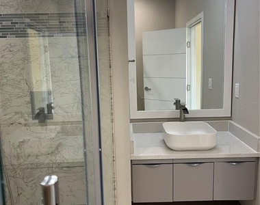 1810 Brentwood Court - Photo Thumbnail 33