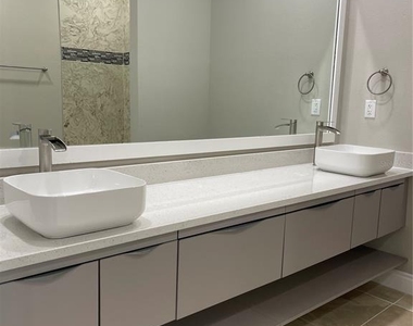 1810 Brentwood Court - Photo Thumbnail 22