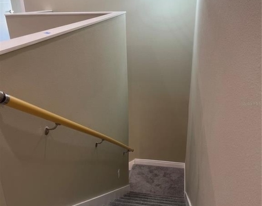 1810 Brentwood Court - Photo Thumbnail 29