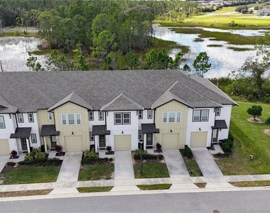 1072 Plantation Lane - Photo Thumbnail 2