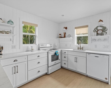 1306 Mcgregor Street - Photo Thumbnail 12