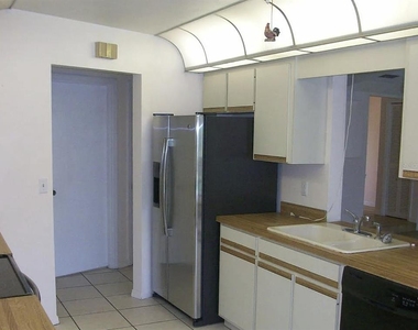 1649 Georgetowne Boulevard - Photo Thumbnail 3