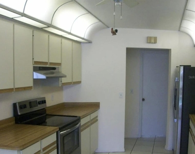 1649 Georgetowne Boulevard - Photo Thumbnail 4