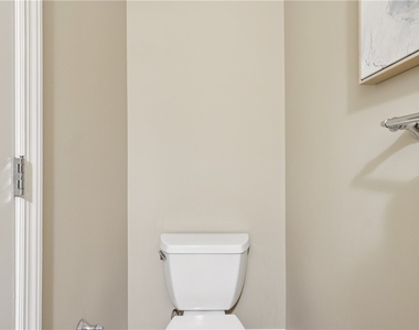 151 Fort Pitt Blvd - Photo Thumbnail 30