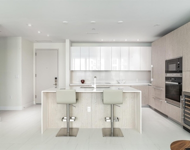 3100 N Ocean Drive - Photo Thumbnail 6