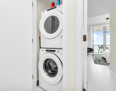3100 N Ocean Drive - Photo Thumbnail 34