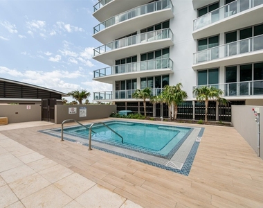 3100 N Ocean Drive - Photo Thumbnail 48