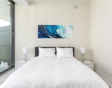 3100 N Ocean Drive - Photo Thumbnail 17