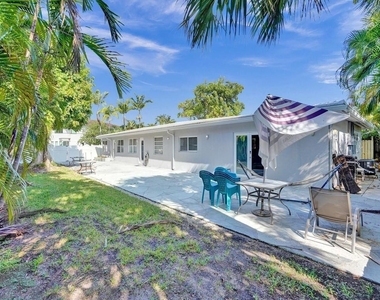4422 Seagrape Drive - Photo Thumbnail 33