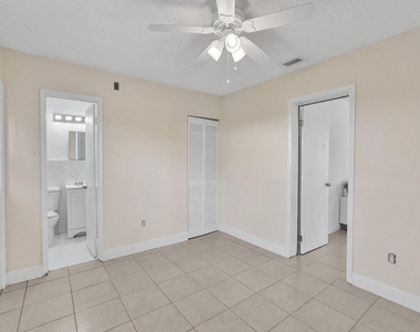 4422 Seagrape Drive - Photo Thumbnail 23