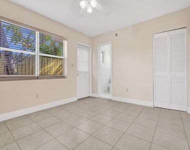 4422 Seagrape Drive - Photo Thumbnail 22