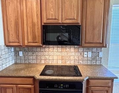 6794 Calm Meadow Drive - Photo Thumbnail 10