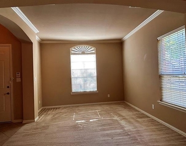 6794 Calm Meadow Drive - Photo Thumbnail 2